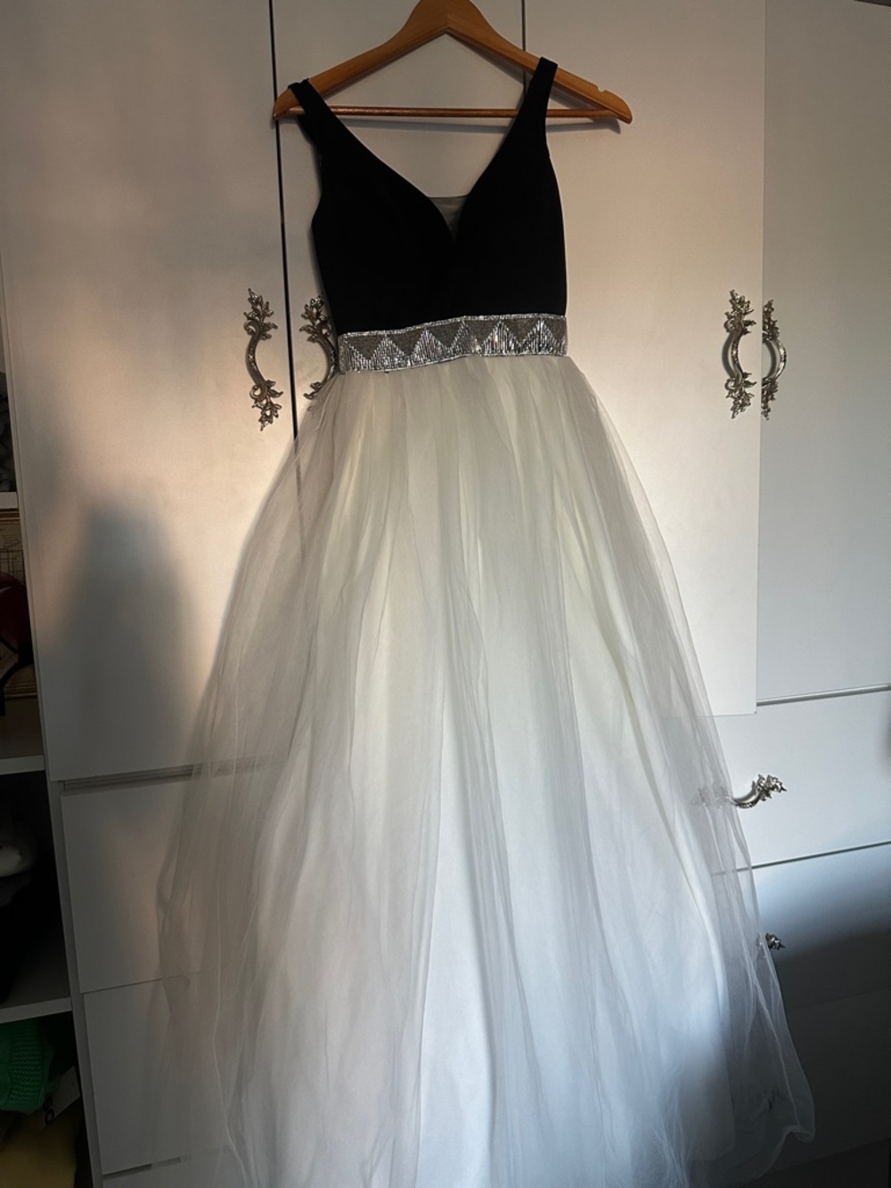 Macy's Black V-Neck Top with White Princess Skirt and Silver Waist Detail NEW